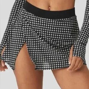 Alo mesh gingham skirt size XS